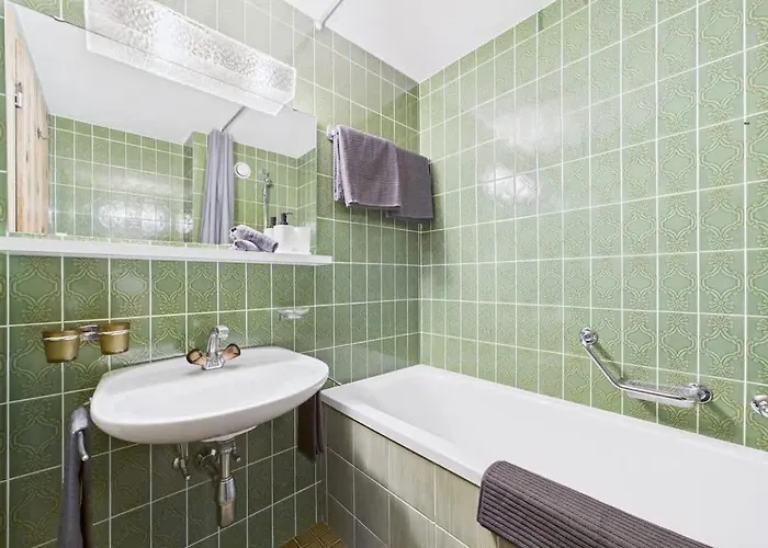 Charming Little Getaway In The Heart Of Saas Fee